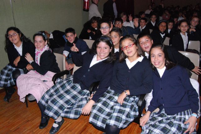 Más de 1.000 escolares de todos los centros educativos han participado en la XIX Semana de Teatro Infantil, Foto 1