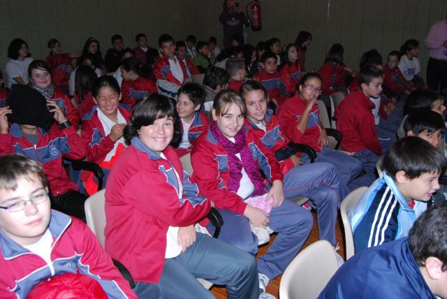 More than 1,000 schoolchildren from all schools participated in the "XIX Children's Theatre Week", Foto 4
