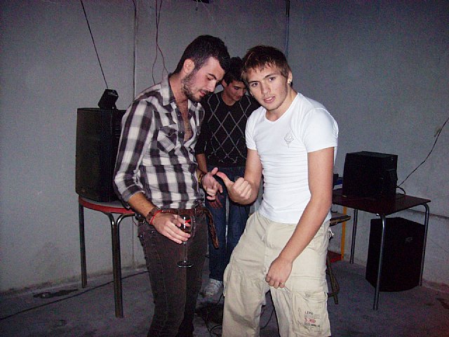 El grupo Lucky Requiem actúa en el Centro Joven JOVAL - 1, Foto 1