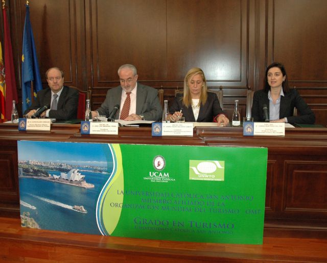 La UCAM, primera institución de la Región integrada en la Organización Mundial del Turismo (OMT) - 1, Foto 1