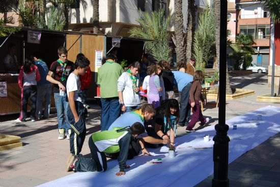 Gran participación por parte de los jóvenes de Alhama en la II Feria de Asociaciones Juveniles - 3, Foto 3