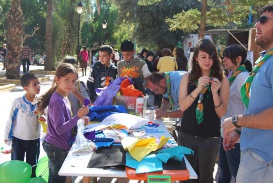 Gran participación por parte de los jóvenes de Alhama en la II Feria de Asociaciones Juveniles - 5, Foto 5