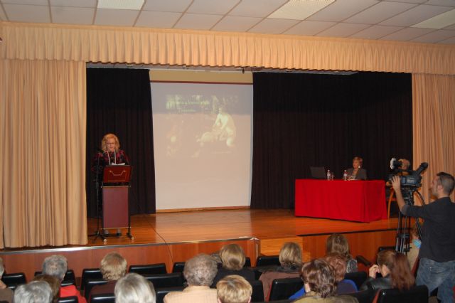 La charla Susana y los viejos cosecha un gran éxito de aceptación y participación en Alguazas - 1, Foto 1