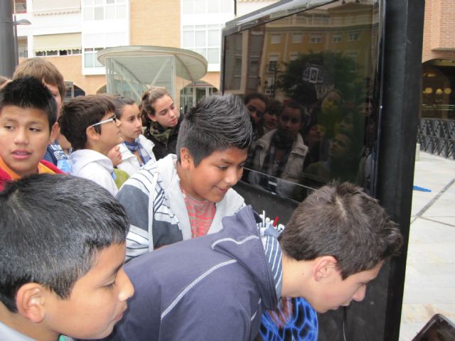 Mas de 140 menores en edad escolar participan en las actividades del proyecto Búrlalas, Foto 2