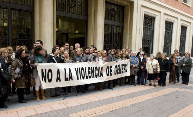 Ni una mujer maltratada más, ni una muerte más - 2, Foto 2