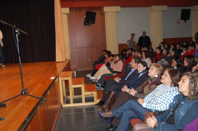 Los alguaceños expresan su repulsa hacia la violencia de género en el Día Internacional - 2, Foto 2