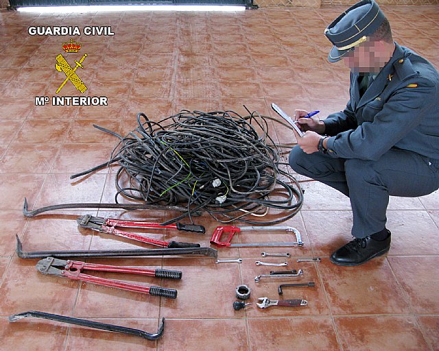 La Guardia Civil detiene a una persona por la sustracción de cableado eléctrico, en Santomera - 1, Foto 1