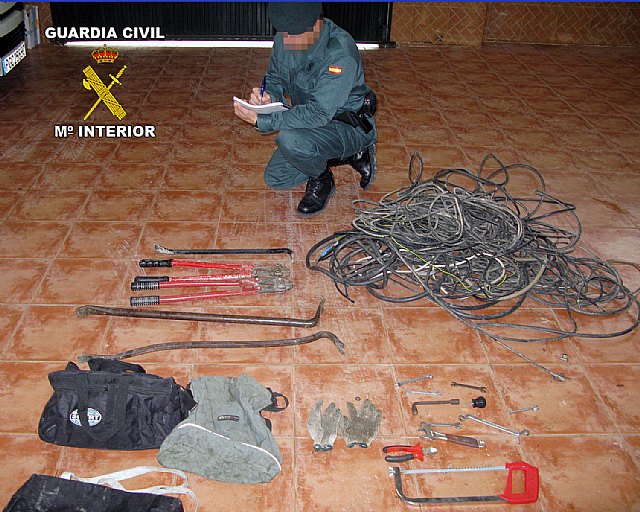 La Guardia Civil detiene a una persona por la sustracción de cableado eléctrico, en Santomera - 2, Foto 2