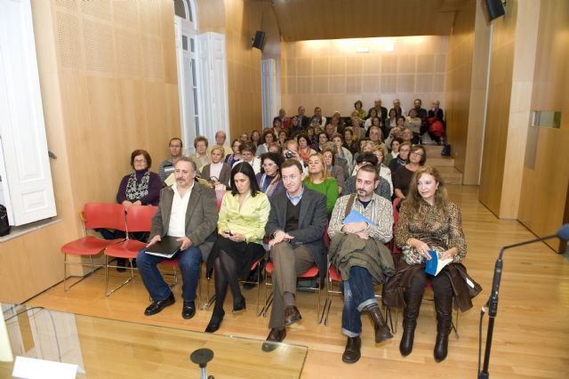 Desierto el XXV Premio Internacional de Poesía Antonio Oliver Belmás - 5, Foto 5