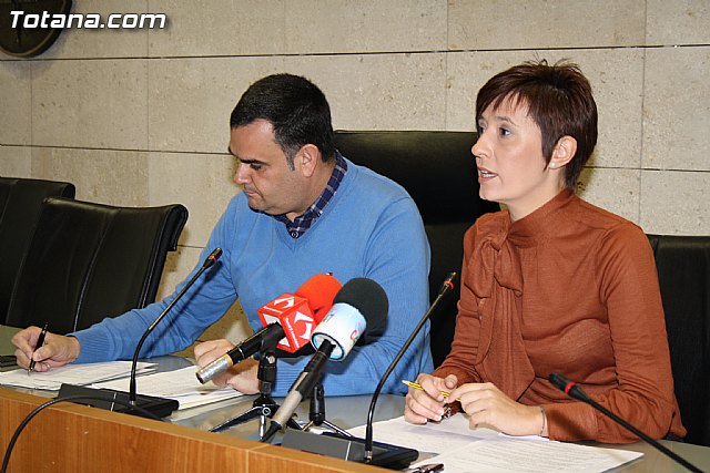 El alcalde y la portavoz del equipo de Gobierno realizan un balance del Pleno - 2