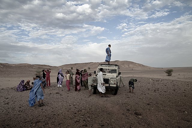 El fotógrafo Julián Garnés muestra su visión del conflicto saharaui en el LAB - 1, Foto 1