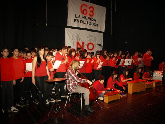 Ceutí manifiesta  su rechazo a la violencia de género - 1, Foto 1