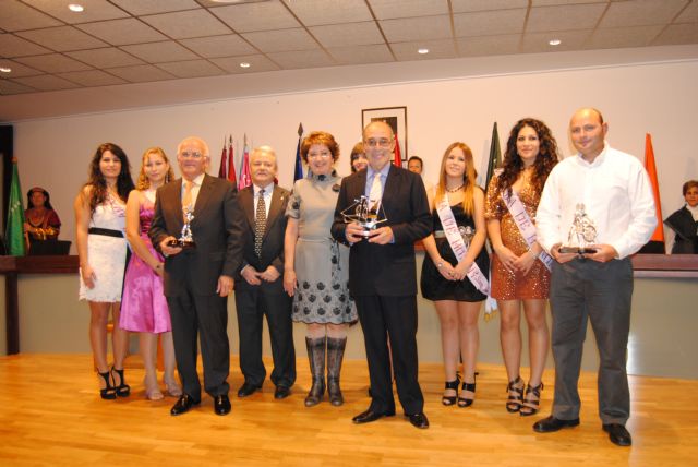 La Comisión de Fiestas entregó sus premios Campesinos, Marinero y Pirata del Año - 1, Foto 1