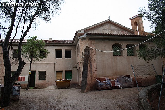 El alcalde y el concejal de Fomento y Empleo visitan las obras de restauracin de la Casa de las Monjas - 1