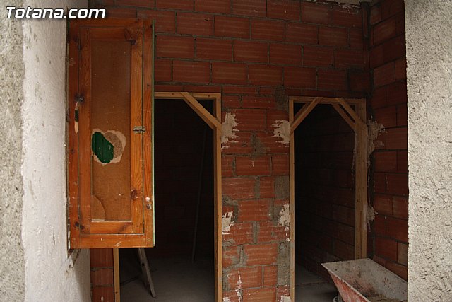 El alcalde y el concejal de Fomento y Empleo visitan las obras de restauracin de la Casa de las Monjas - 12