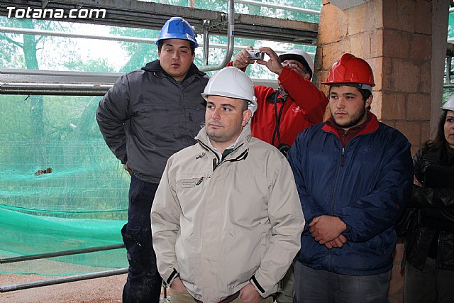 El alcalde y el concejal de Fomento y Empleo visitan las obras de restauracin de la Casa de las Monjas - 47
