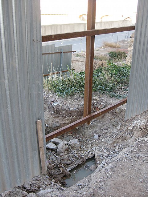 El PSOE pide una actuación urgente en los tramos de la muralla que corren peligro de desaparecer - 4, Foto 4