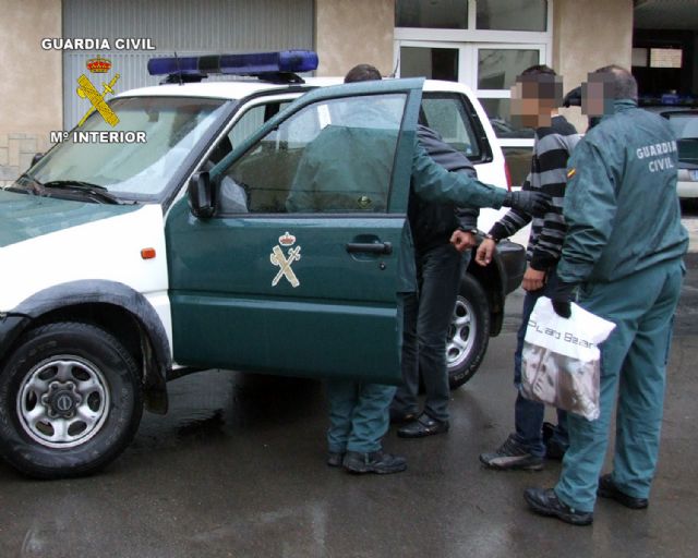 La Guardia Civil frustra el secuestro expres de una persona, con la liberación de éste y la detención de sus 4 captores - 3, Foto 3