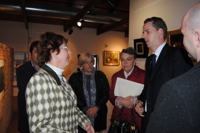El consulado británico reunió a un centenar de ciudadanos en San Javier en un encuentro  informativo - 1, Foto 1