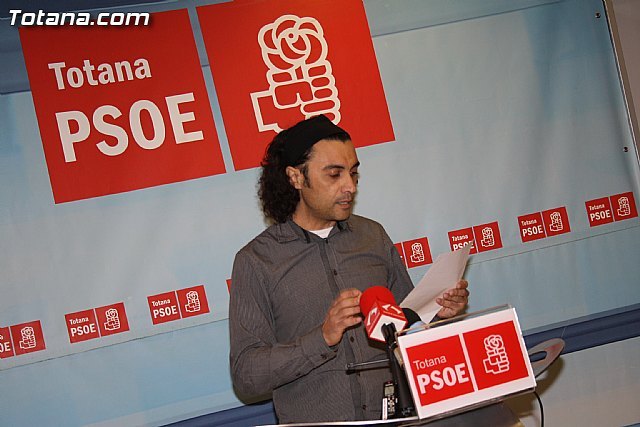 Martínez Usero: Exigimos a Valverde que explique la factura de la empresa que exige un pago de 139.950€ por las obras de El Cabecico, Foto 2