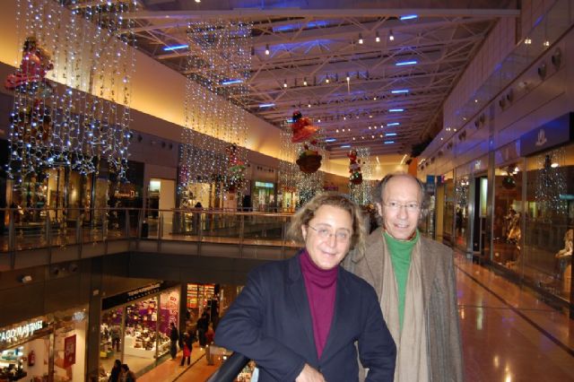 Victorio & Lucchino decoran la Navidad del centro comercial Nueva Condomina - 1, Foto 1