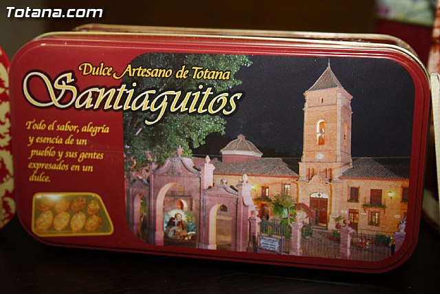 La Asociacin de Pasteleros Artesanos de Totana presenta el nuevo diseño y formato de las cajas de 