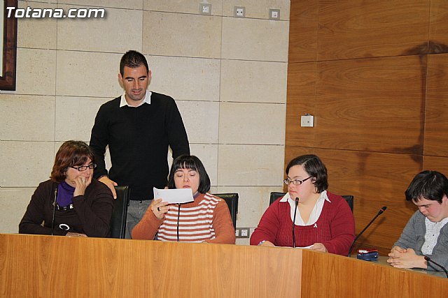 3 de diciembre. Da Internacional de las Personas con Discapacidad - 23