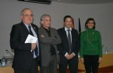 El profesor Albert Gerard gana el IX Premio Miguel Espinosa