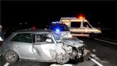 Cruz Roja de guilas asiste un grave accidente de trfico en la carretera que une Purias con La Escucha, en las cercanas de la Autova Lorca-guilas