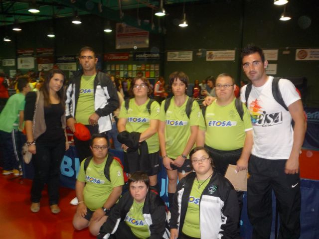 Los alumnos deportistas del Centro Ocupacional José Moya participan en el campeonato regional de tenis de mesa, Foto 2