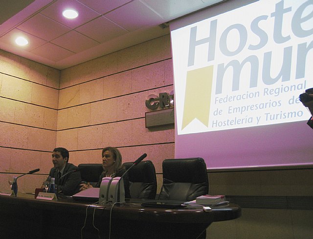 Cruz destaca la innovación y la diversificación como conceptos fundamentales para fortalecer el turismo - 1, Foto 1