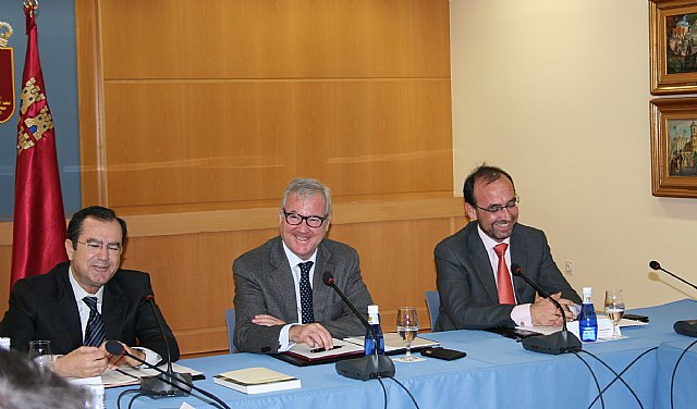 El jefe del Ejecutivo murciano se reúne con la junta directiva de la Agrupación de Conserveros de la Región de Murcia - 2, Foto 2