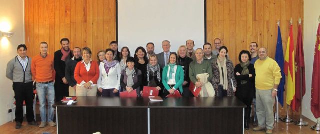 Atención Social concede 116.200 euros a entidades que trabajan con inmigrantes - 1, Foto 1