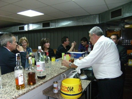 La Cofradía de La Caída abrirá su bar durante las fiestas de Santa Eulalia, Foto 1
