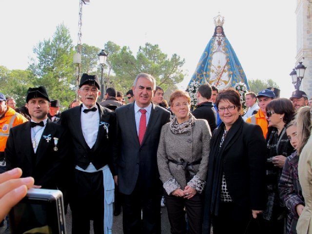 El delegado del Gobierno en Murcia asistió a los actos de la Fiestas de la Virgen, en Yecla - 2, Foto 2