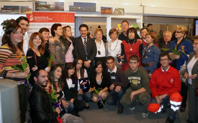 El Ayuntamiento de San Pedro del Pinatar premia la labor solidaria de las asociaciones del municipio - 1, Foto 1