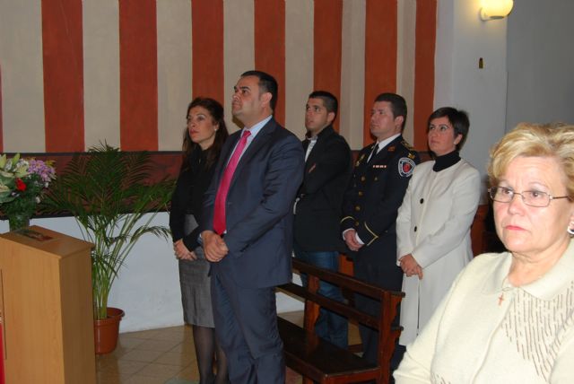 Autoridades municipales asisten a la primera misa que se celebra en honor a Santa Eulalia en el municipio, Foto 2