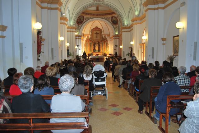 Autoridades municipales asisten a la primera misa que se celebra en honor a Santa Eulalia en el municipio, Foto 3