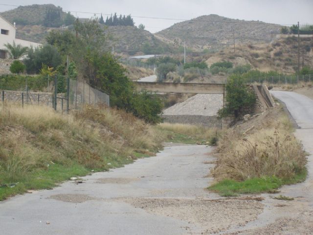 Presentan firmas para pedir el rescate para la Va Verde del antiguo tramo ferroviario de la Ribera de Los Molinos de Mula - 5
