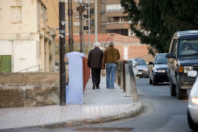 Una pasarela peatonal de cuatro metros de ancho conectará con la avenida Pio XII del Barrio de la Concepción - 5, Foto 5