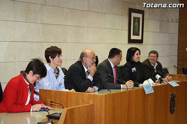 Ms de un centenar de totaneros participan en el primer encuentro 