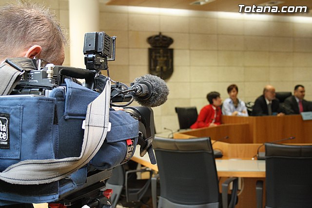 Ms de un centenar de totaneros participan en el primer encuentro 