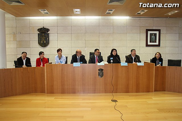 Ms de un centenar de totaneros participan en el primer encuentro 