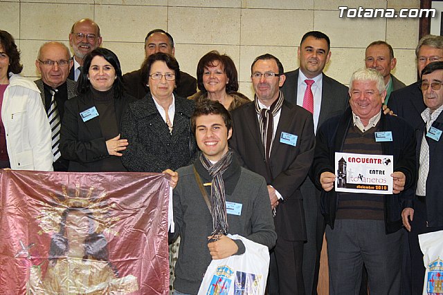 Ms de un centenar de totaneros participan en el primer encuentro 