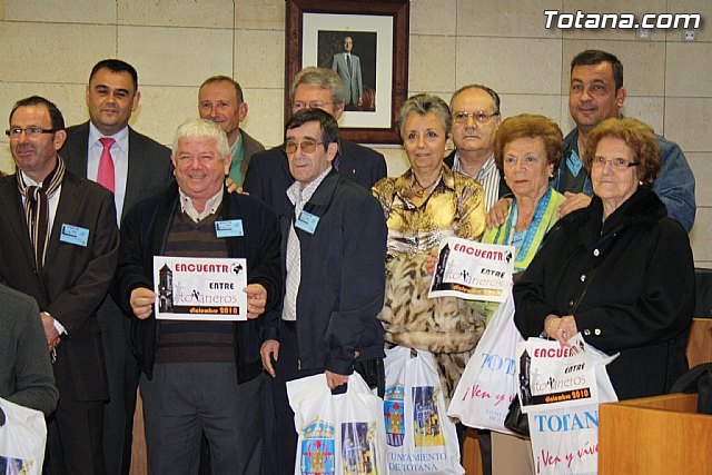 Ms de un centenar de totaneros participan en el primer encuentro 