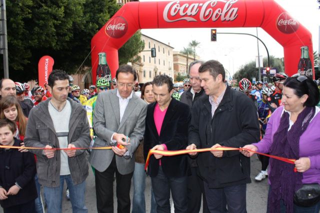 Cámara da la salida a doscientos ciclistas que se han dado cita en la Bicihuerta 0.4 - 3, Foto 3