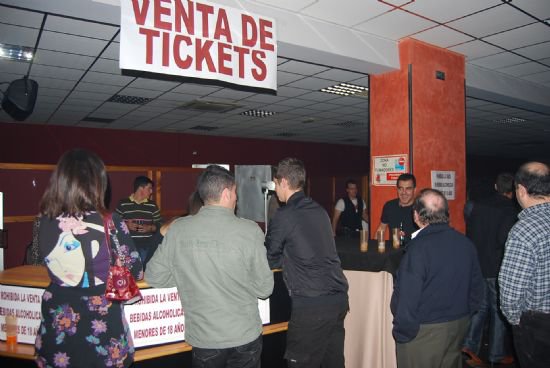 Numerosos jvenes disfrutaron de los mejores DJ del panorama actual - 3