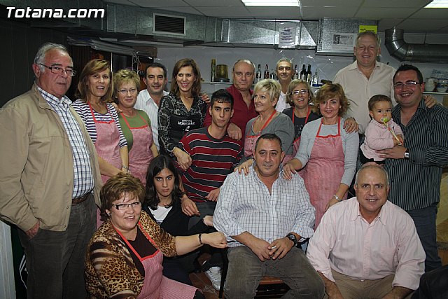 La Hermandad de Nuestro Padre Jess y la Cofrada de La Cada abrieron su servicio de bar durante las fiestas de Santa Eulalia - 19