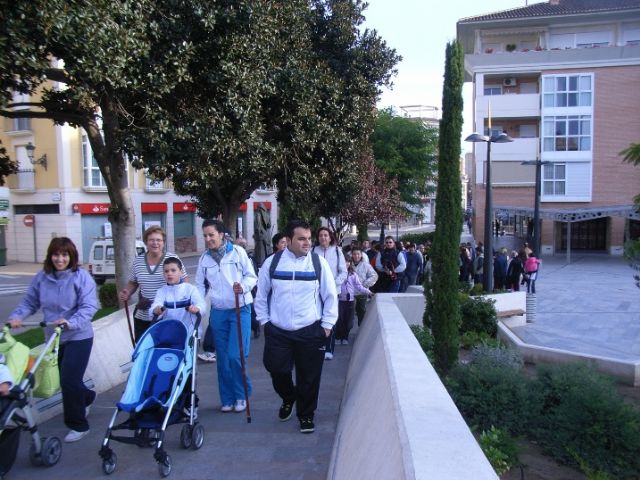 Más de 250 personas han participado en la tradicional Caminata Popular enmarcada en el programa Haz Deporte, Haz Salud - 2, Foto 2