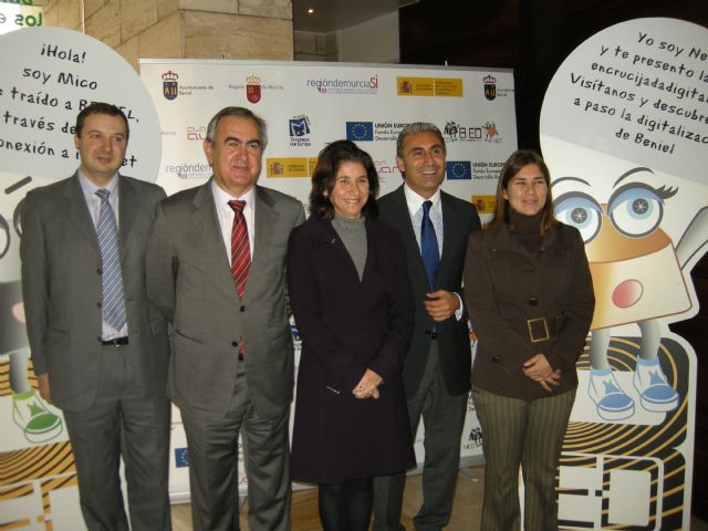 González Tovar:Beniel es un municipio puntero dentro del proyecto Ciudades Digitales - 1, Foto 1